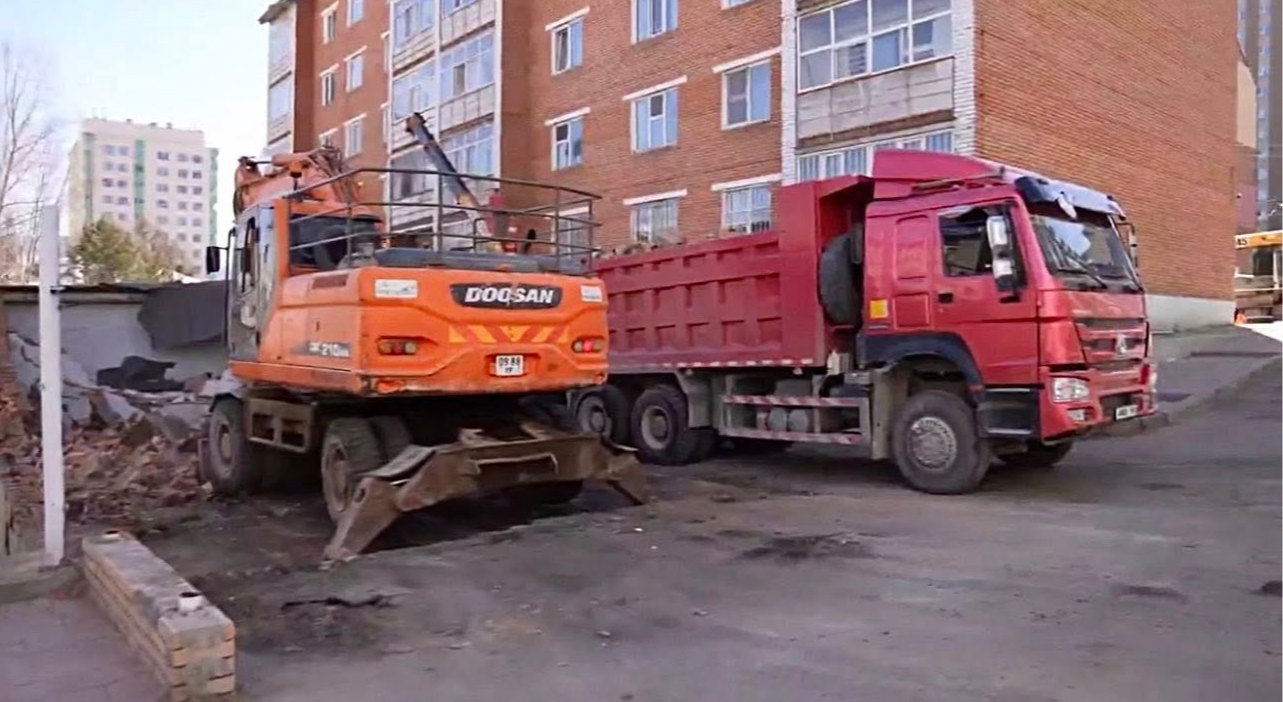 Зөвшөөрөлгүй баригдсан 137 гараашийг буулгалаа